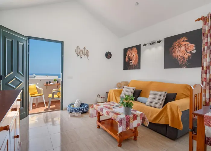 Bella Vista - Africa * Puerto del Carmen (Lanzarote)